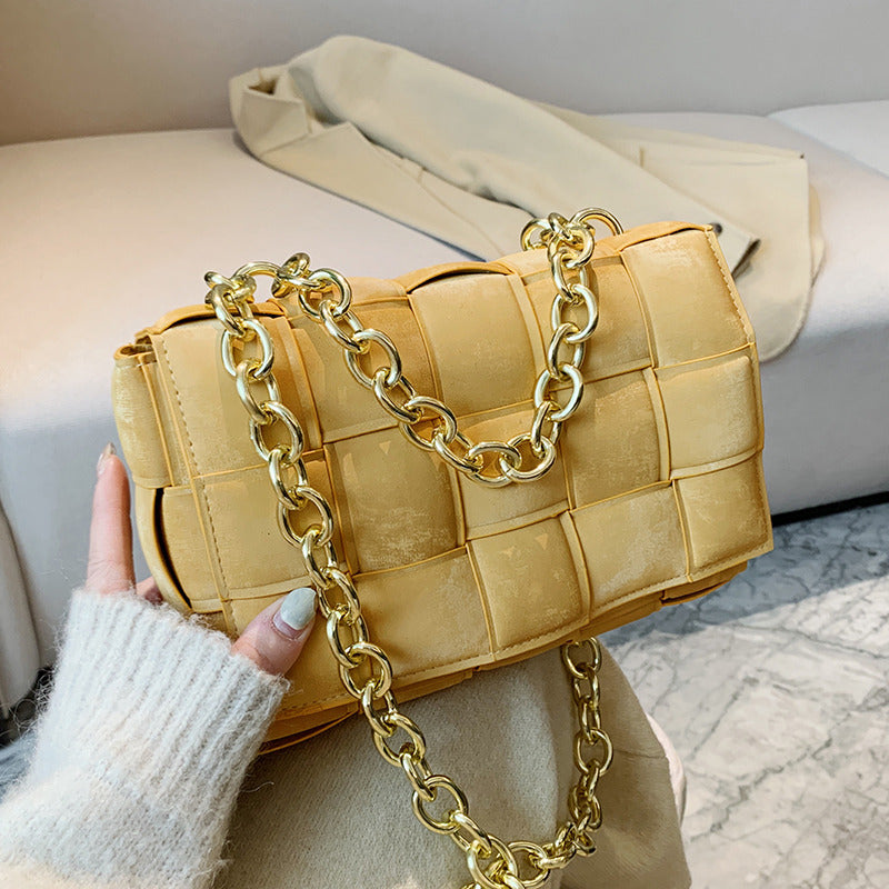 De Belle VZ984790 Crossbody Flap Bag