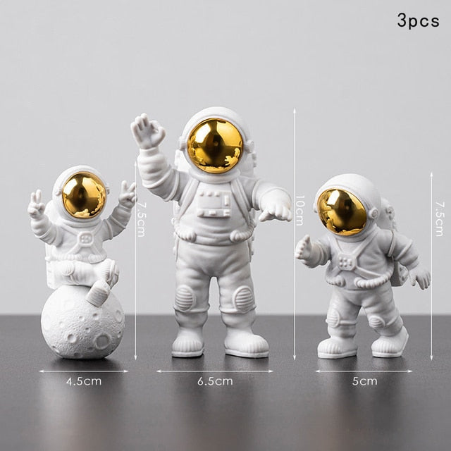 The Astronauts and Moon Statue