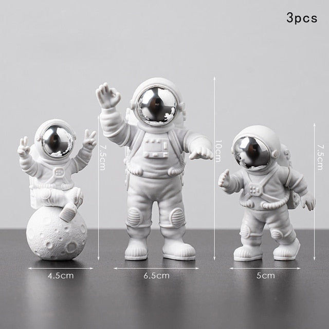 The Astronauts and Moon Statue